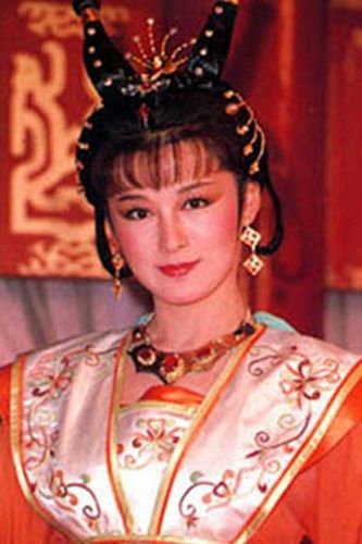 一代女皇武则天,她到底有多美?看潘迎紫的《一代女皇武则天》你就知道了。+