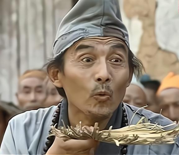 游本昌的济公,是无可复制的经典。+