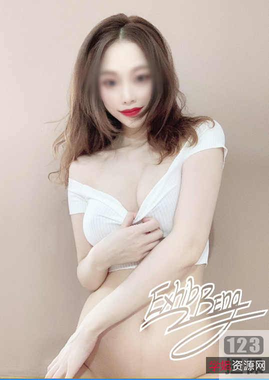 推特网红阿崩热血沸腾！火爆内地，娇妻合集6.6G，性感美女给力演绎，野外高难度姿势激战！