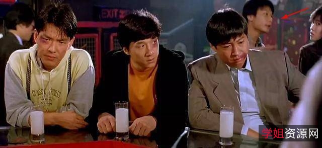 4K警匪动作港片大合集：侠盗高飞、意外、扫毒、线人、辣手神探、新上海滩、我的特工爷爷、风暴、非常突然、伤城、谜城、旺角黑夜、男儿本色、破局、冲锋车、机动部队、消失的子弹、黑金、龙在江湖、黑白森林、黑白道、三岔口、上海皇帝、岁月风云、变节、夺命金、夺帅、黑社会、马永贞、龙虎风云、无双、纵横四海、证人、湄公河行动、红海行动、监狱风云、大追捕、枪王4K超清警匪动作港片大合集：经典警匪、动作港片的视觉盛宴