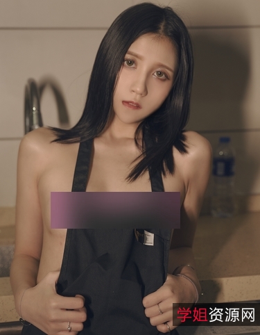 Cazi姬纪7套写真合集:清新可爱的网红形象,精致容貌令人惊叹,115张照片1.02G