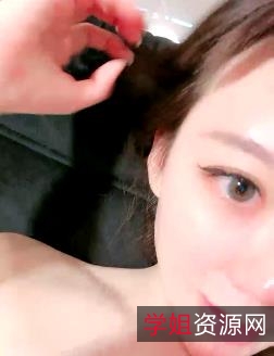 Neinei_粉鮑『軍閥太太』系列视频：神秘梦幻的童话世界，迷人笑容完美身材，一位小仙女般的网络红人！