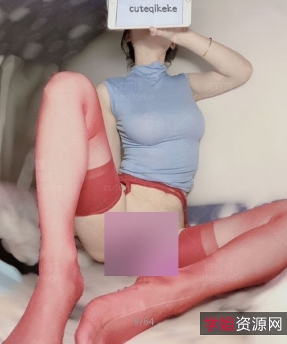 超火爆！校花绮珂珂：天然、圆润、大罩杯、15V、2.8G，私拍甄选，网友们记忆深刻！