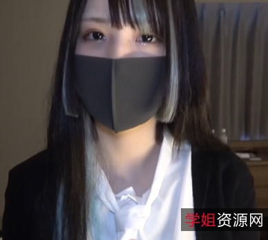 网红{{网红名字}}发布：黑白及膝袜大罩杯美腿美女视频，性感漂亮的女孩，犹如罗马神话中的维纳斯