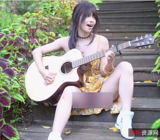 《宅男女神浮力姬JasmineJ：高颜值炸弹，看完就像被炸了一脸》