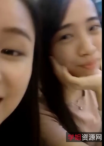 网红贾雯:温文儒雅的小家碧玉,与男友互动的作品