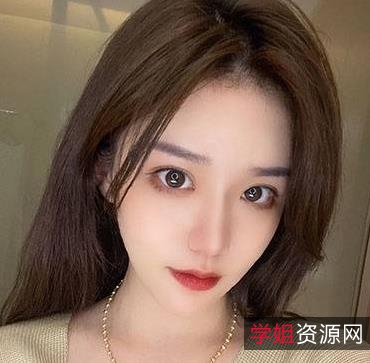 推上顶级颜值女神Babanaix，最会紫薇的妹妹，55V2G视频，短视频带感！