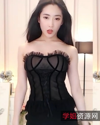 淼淼喵酱热舞女神，热情性格，活泼舞蹈，游戏聊天，追求梦想的女孩