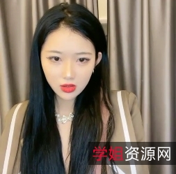 徐艺诺热舞，超美颜值女神古灵精怪性感登场！道具进入狂欢！