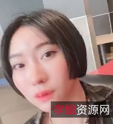大罩杯美女户外秀：189MB高清秒传