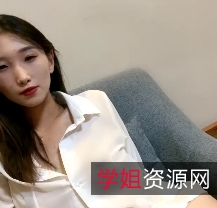 细腰美臀小乖乖女:苗条身材翘臀美乱来表情