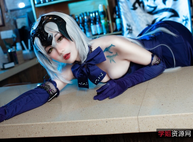 职业模特一米八女神:直播、coser、私人视频超值5.9G