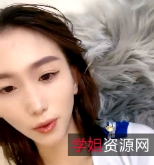 美女服装诱惑摆弄扭动小腰1V1.96GB百度盘