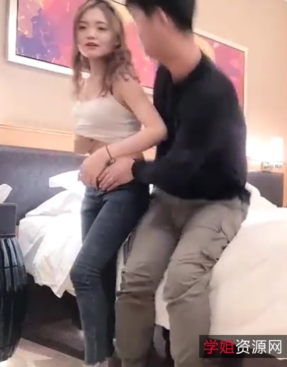 探花系列:寻花苗条边缘商品