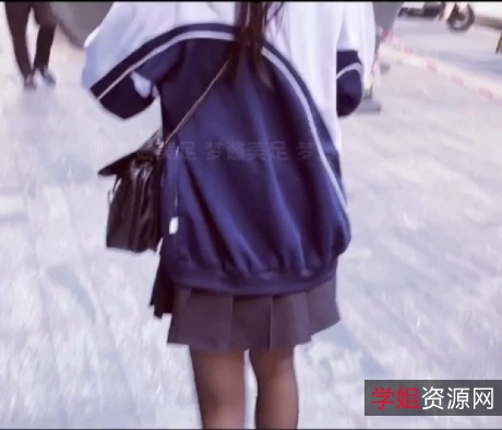 虫哥最新作品:梦酱足艺视频