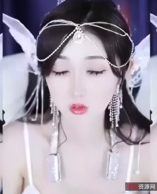 朴允星弹力擦脸点同框万元定制