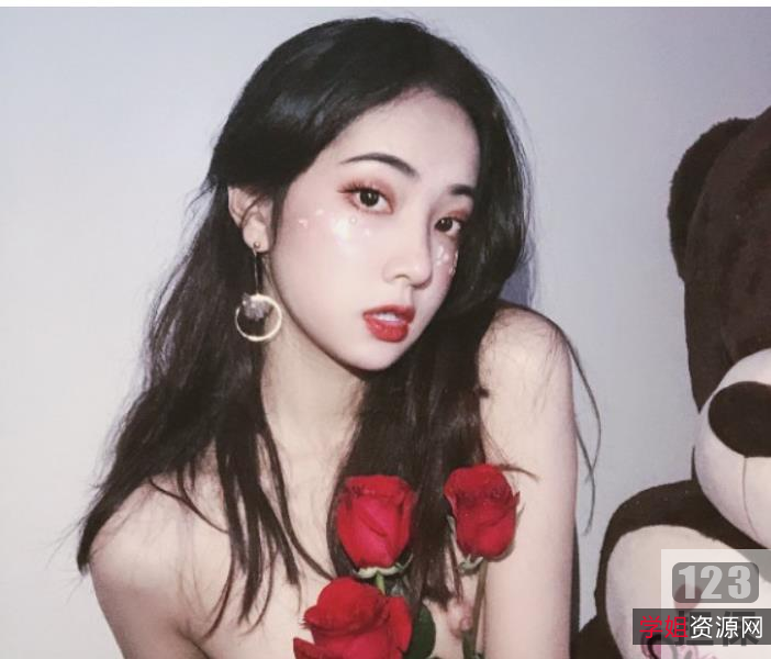 Qinweiyingjie(捷哥)女神资源合集:颜值涩情艺术,室外欲望与自然的魅力