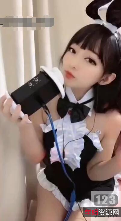 咸小樱COS视频全集:快手网红萌妹子的COS视频全集