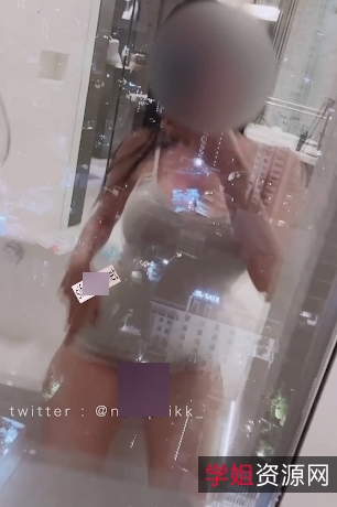 限时特惠namprikk_Onlyfans:魔鬼身材玉兔大长腿,纤细心动!