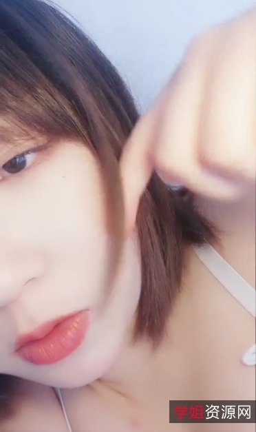 九儿小川-白色吊带[1V137M][百度云]