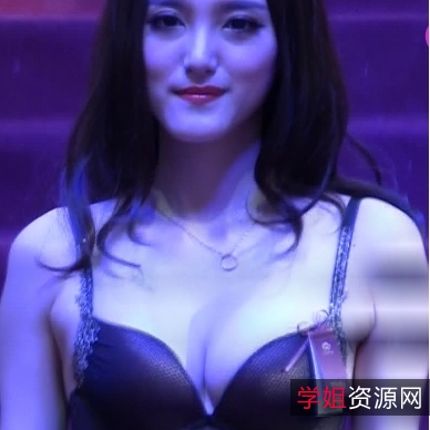 经典内衣秀高清视频-皇子家族