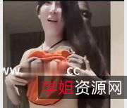 秀人网李雅自拍男主10分钟视频，画质清晰曝光观看小姐姐黑佬