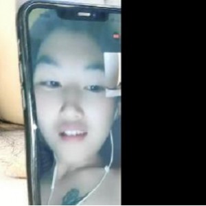 超级精品小伙双端双线给作视频时长22分钟，姐姐完整版用嘴互动