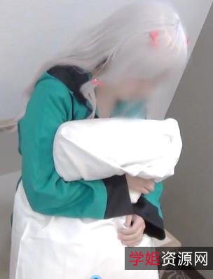 黄漫老师的美女cos节目，滋水枪玩具拉珠资源