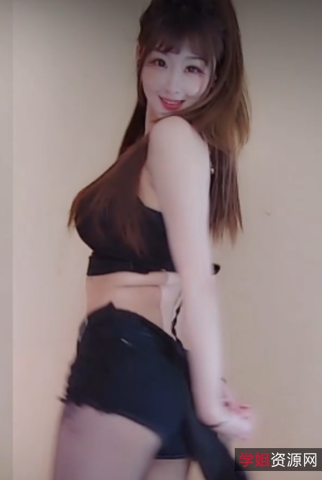 虎牙人气主播牛小蘑菇4月热舞小合集，视频大小1.8G，无水印百度盘