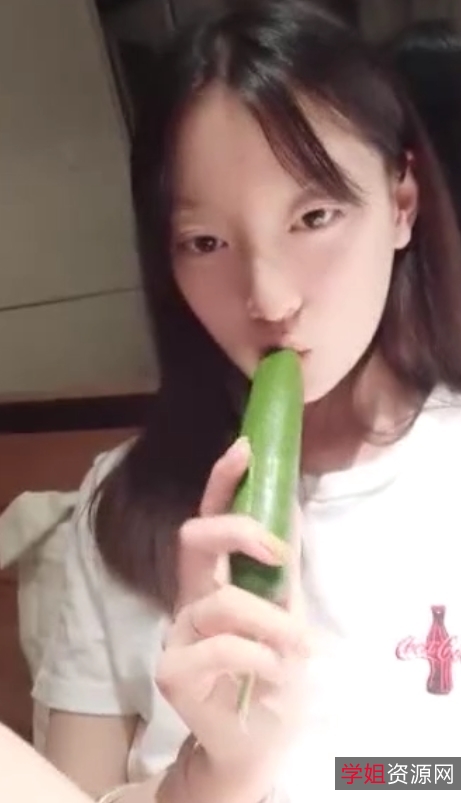 莉哥独家合集!养乐多76v47.1g,80个视频全收录!百度单下,115sha1,绝对不容错过!