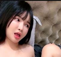 童颜女神幼猫：超顶颜值特写视频，S货大胃王引爆粉丝狂热