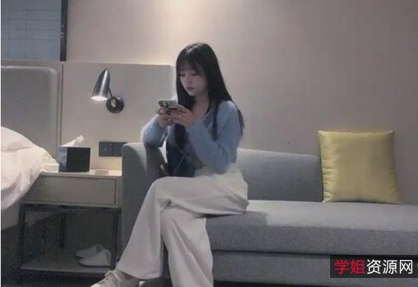 兰兰鹿鹿绝版合集:yuanjiao门事件正片+抖音精选7V-2.5G度盘