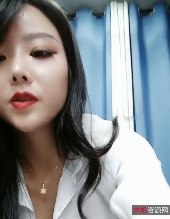 苏妲己户外勾引高颜值自拍合集：25GB视频41个，百度盘