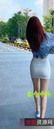 推特绿帽妻奇乖怪奶咪作品合集：21个视频，总大小0.98G