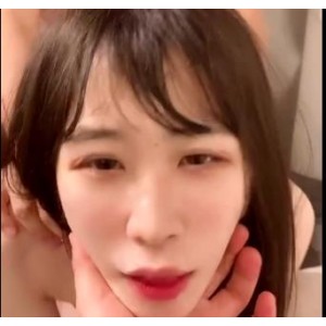 抖M美少女夏美酱：岛国情侣火起来！视频资源车衣棒棒糖等你来
