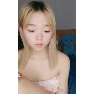 清纯可爱吧唧小可爱，17v27.3g视频，携闺蜜收餐瑁边美好