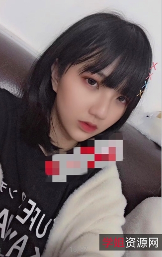 绝美校花浮力姬展示作品77V-1.5G，校花级美女主播你夏总的绝版合集，室外展示抖M尽显颜值丰R