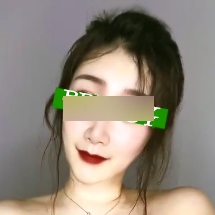 不健康私拍三人游足嘴艺性技一流，美羊儿惊艳表演[64分钟1.03G][百度盘]