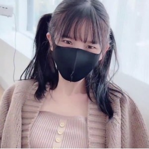 转载搬运JK甜美女友小雨双马尾粉色情人[1V+379M][百度盘]