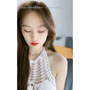 女神露露全方位展示黑丝诱惑舞蹈170腿模全方位展示