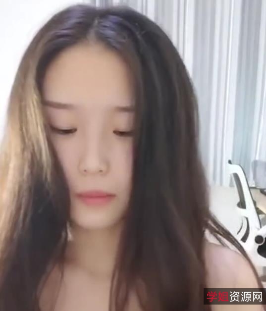 消失的莞式美眉高颜,50分钟素颜自拍视频怀旧回忆