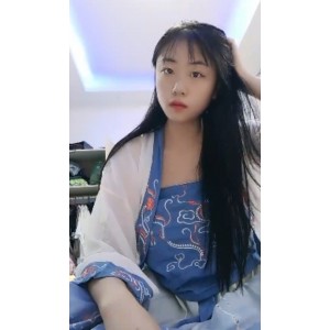 紫惜姐姐：00后超级球童颜大罩杯55v35g视频下载