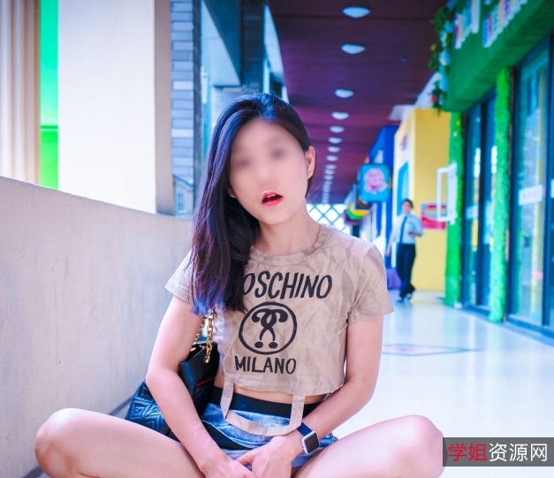 还是想要领略Fullfive女神的魅力，这份合集都能够满足你的需求。赶快下载收藏吧，让自己沉浸在这份美丽之中！