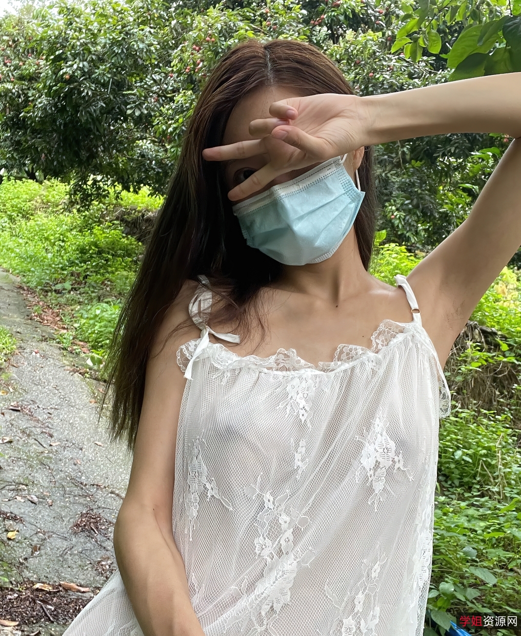 “中国男子展示珍贵收藏品,包括两个男同+52bailI,2.036g视频震撼发布!”