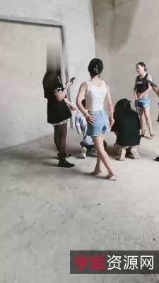 四视角版奶酪S:4S工地群殴跟踪狂,544*960,249分钟全方位掌握事件经过!