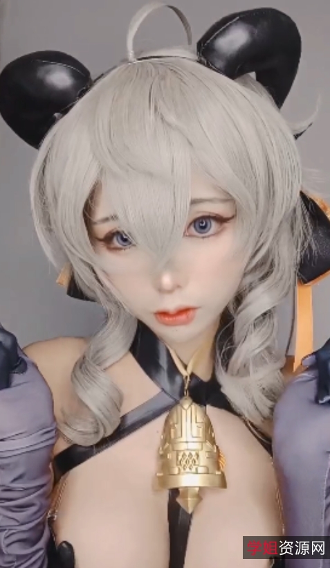 乱来仙女yamisun付费福利视频合集2.34g值得收藏在网络世界中,yamisun以其独特的风格吸引了众多粉丝。她被称为“乱来仙女”,在各种平台上分享她的生活和创作。最近,她推出了一项新的付费福利,大小为2.34g,内容丰富,值得收藏。yamisun的形象给人一种清新自然的感觉。她的外貌特征包括一头乌黑的长发,清澈的眼睛和温和的笑容,给人一种亲切的印象。她在视频中展现了多样的风格,既有活泼的一面