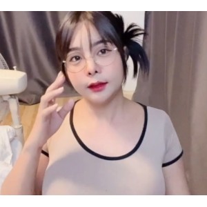 丰满魅力TS主播yoshithunchanok精彩合集23个视频–2G高清盛宴