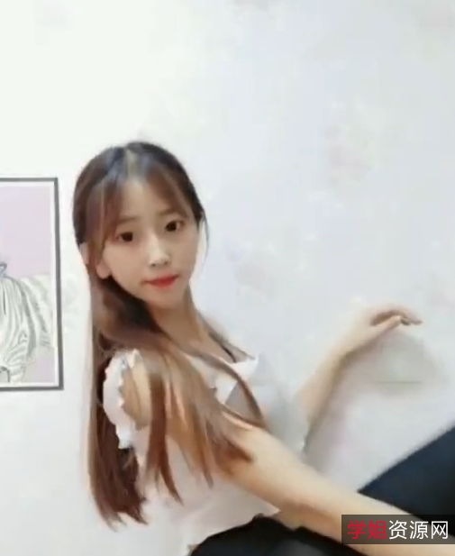 快手21W粉丝一字马女神+奥利圆妹++441M+补