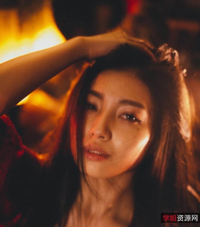 [转载搬运]+夏暮光14套合集+141四人游+11V6.45G+【百度云】+[141四人游+11V+6.45G][百度盘]