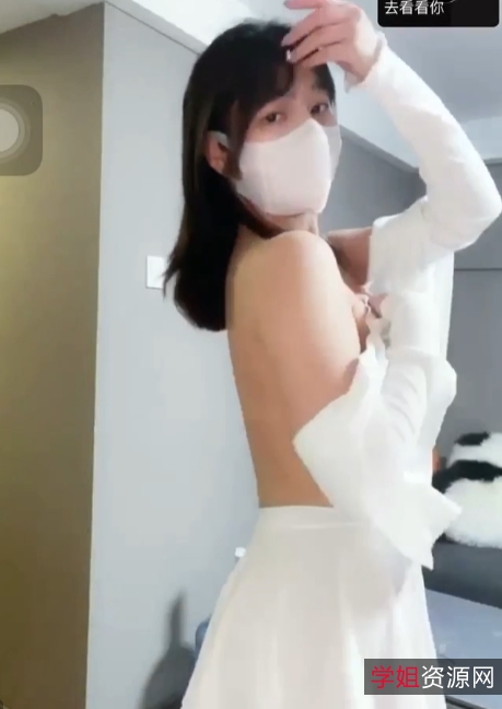 [转载搬运]+抖音58W粉丝网红+库米洛有尺度会议视频展示+[3V+162MB][百度盘]